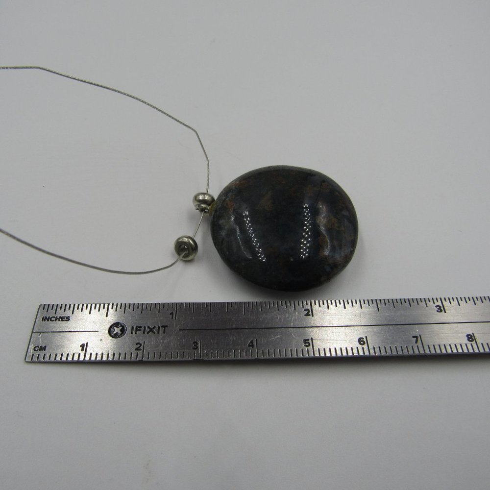 20" Silver Tone Large Stone Pendant Necklace - Picture 3 of 4